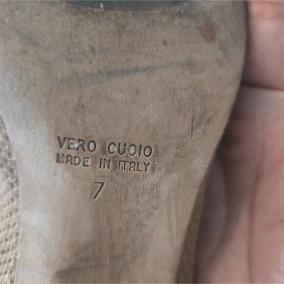 Aquatalia Xcellent perforated Tan Suede Ankle Boots Women's Booties Size 7 - Picture 6 of 7